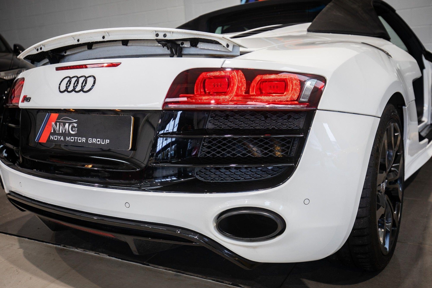 Used Audi R8 2011 for sale - 77279526: Photo 16