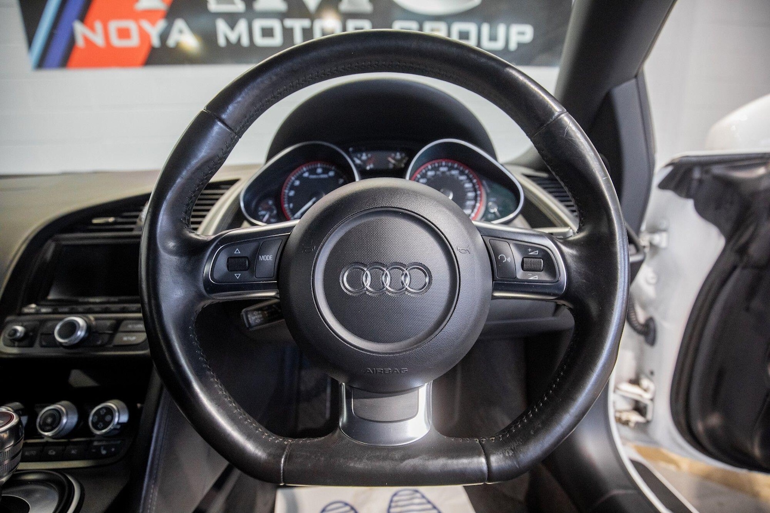 Used Audi R8 2011 for sale - 77279526: Photo 20