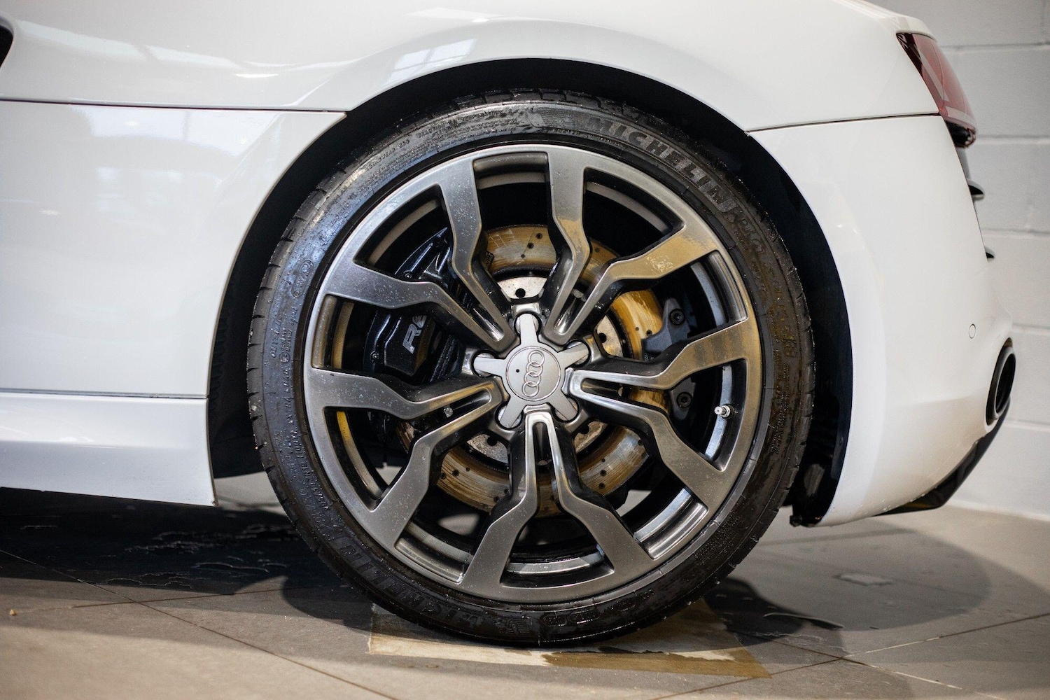 Used Audi R8 2011 for sale - 77279526: Photo 8