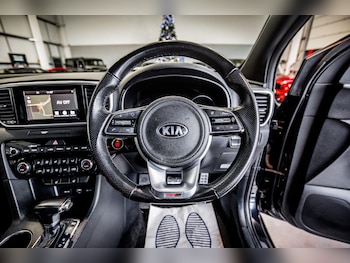 Used Kia Sportage 2018 for sale - 77468819: Photo