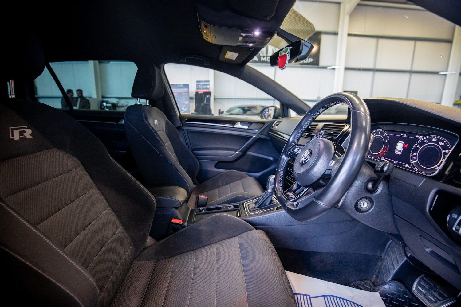 Used Volkswagen Golf for sale - 76825013: Photo 15