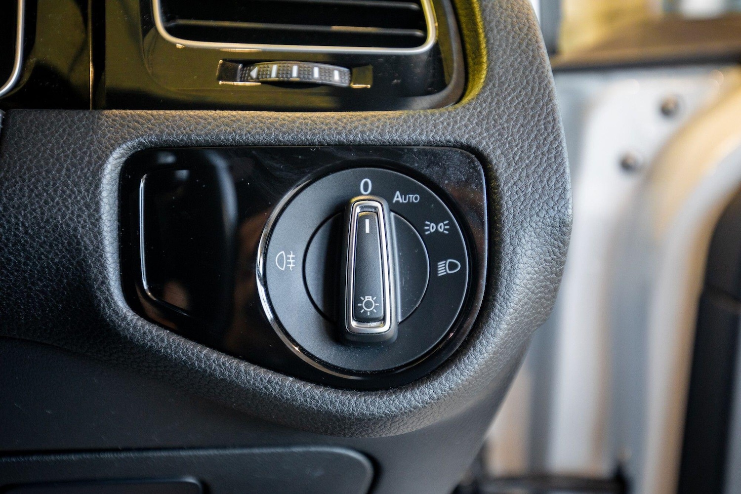 Used Volkswagen Golf for sale - 76825013: Photo 17