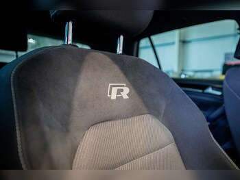 Used Volkswagen Golf 2019 for sale - 76825013: Photo