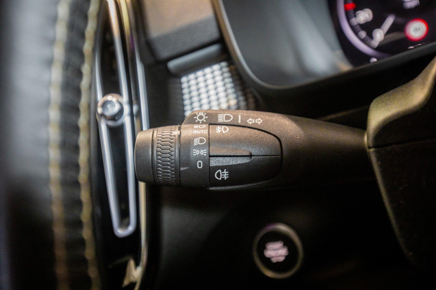 Used Volvo XC40 2019 for sale - 77412197: Photo 24