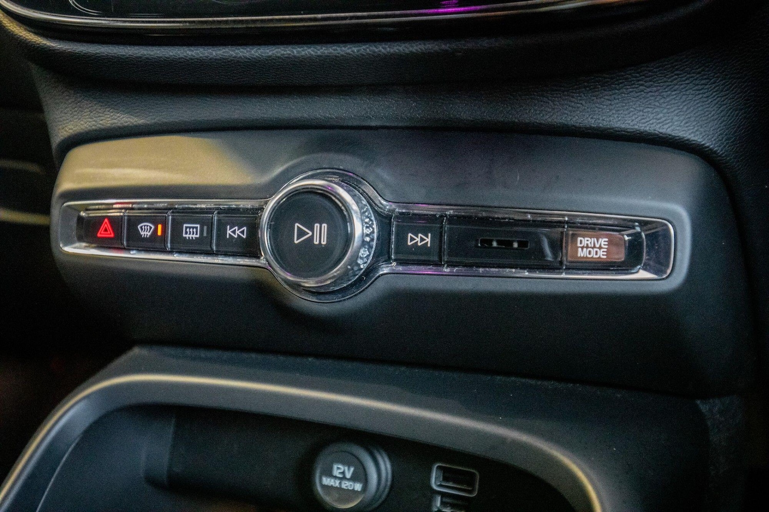 Used Volvo XC40 2019 for sale - 77412197: Photo 30