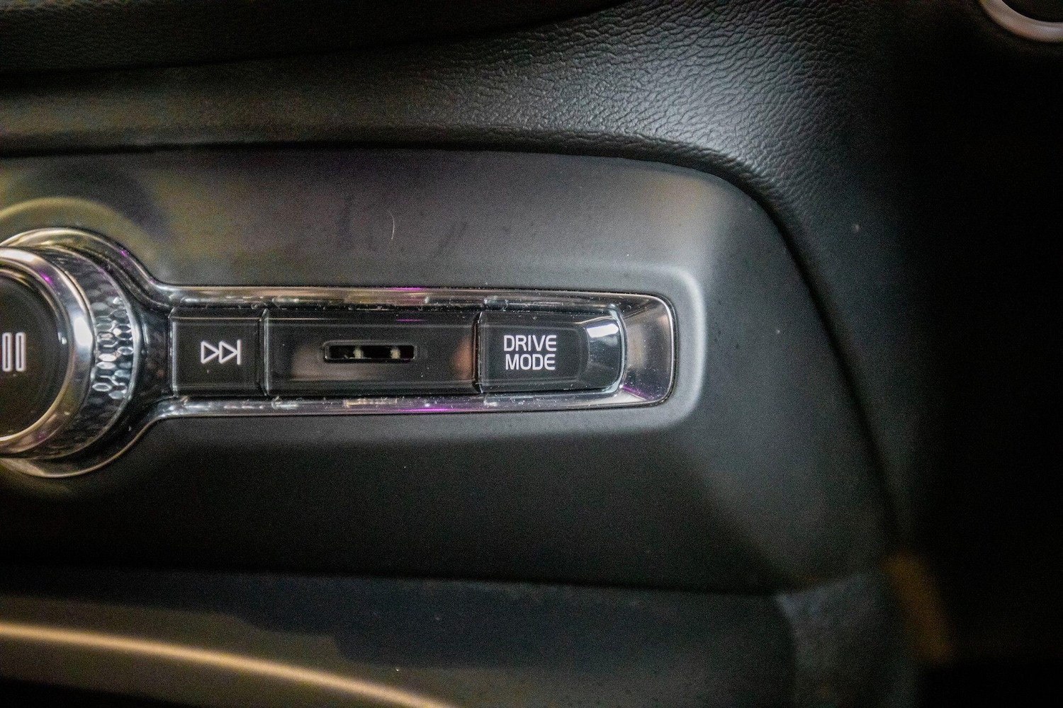 Used Volvo XC40 2019 for sale - 77412197: Photo 31