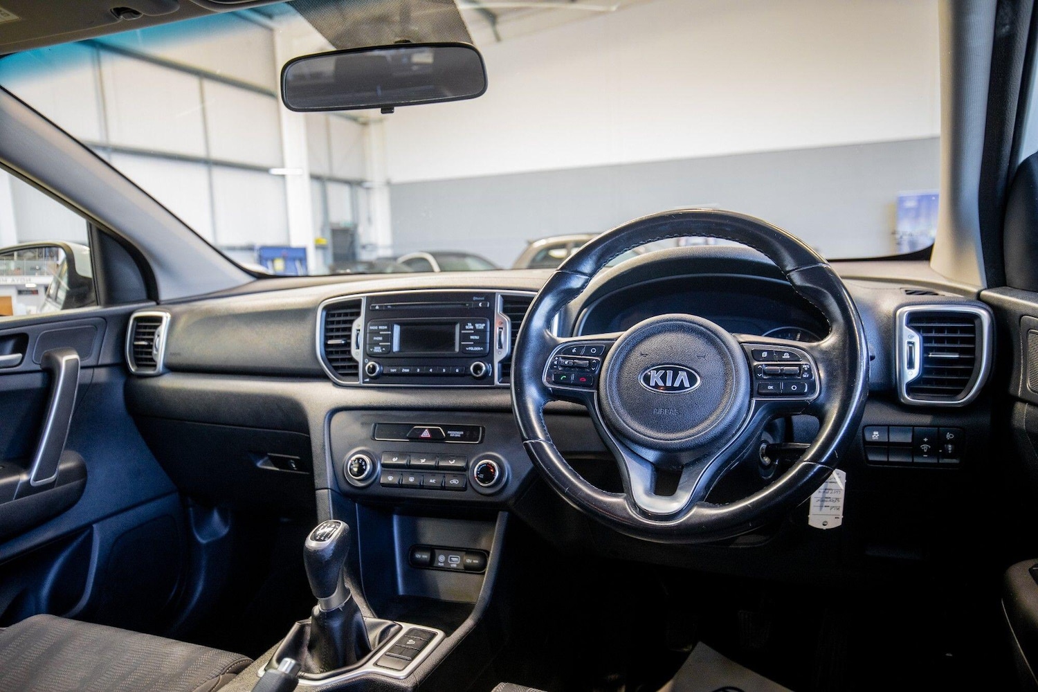 Used Kia Sportage 2017 for sale - 76823951: Photo 2