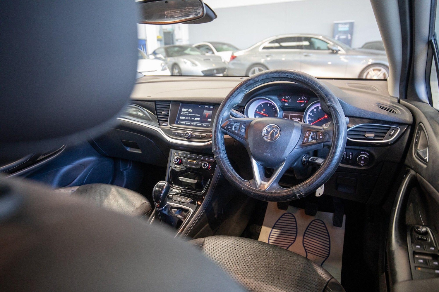 Used Vauxhall Astra for sale - 76825131: Photo 16