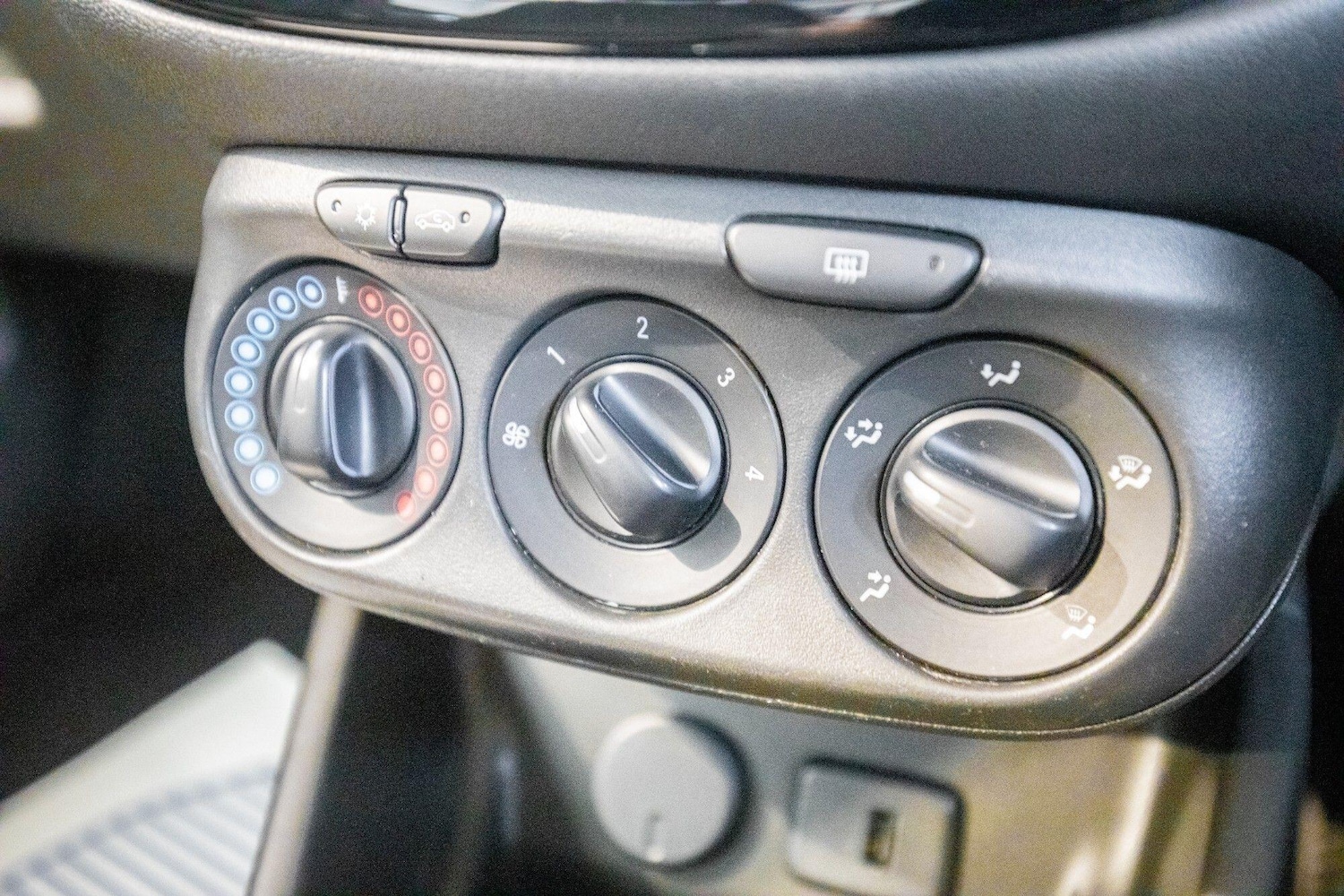 Used Vauxhall Corsa for sale - 76825142: Photo 29