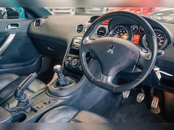 Used Peugeot RCZ 2011 for sale - 79709288: Photo