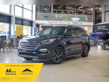 Used Hyundai Santa Fe 2016 for sale - 76825015: Photo