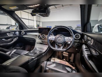 Used Mercedes-Benz GLC 2020 for sale - 76824901: Photo