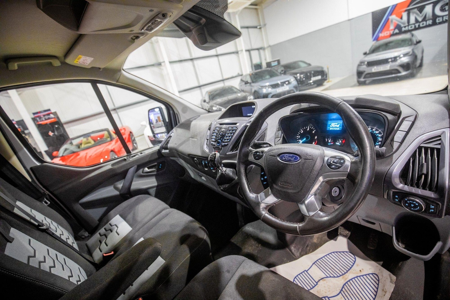 Used Ford Transit Custom 2017 for sale - 77352090: Photo 2