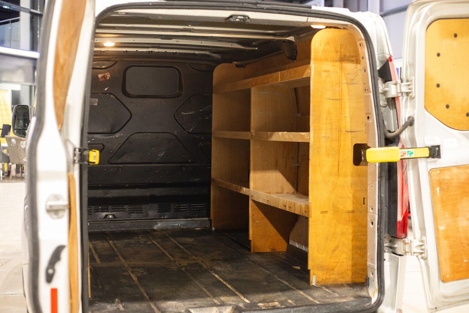 Used Ford Transit Custom 2017 for sale - 77352090: Photo 39