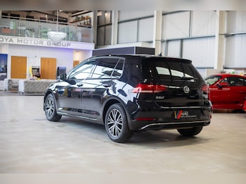 Used Volkswagen Golf 2018 for sale - 77426129: Photo