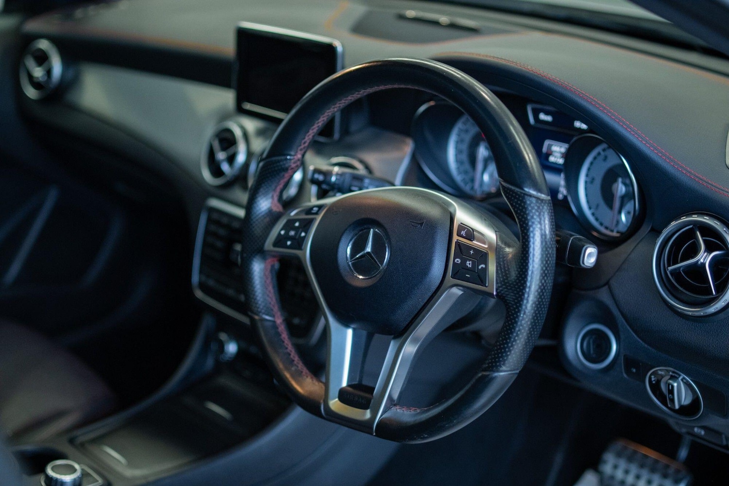 Used Mercedes-Benz GLA 2015 for sale - 77925387: Photo 18