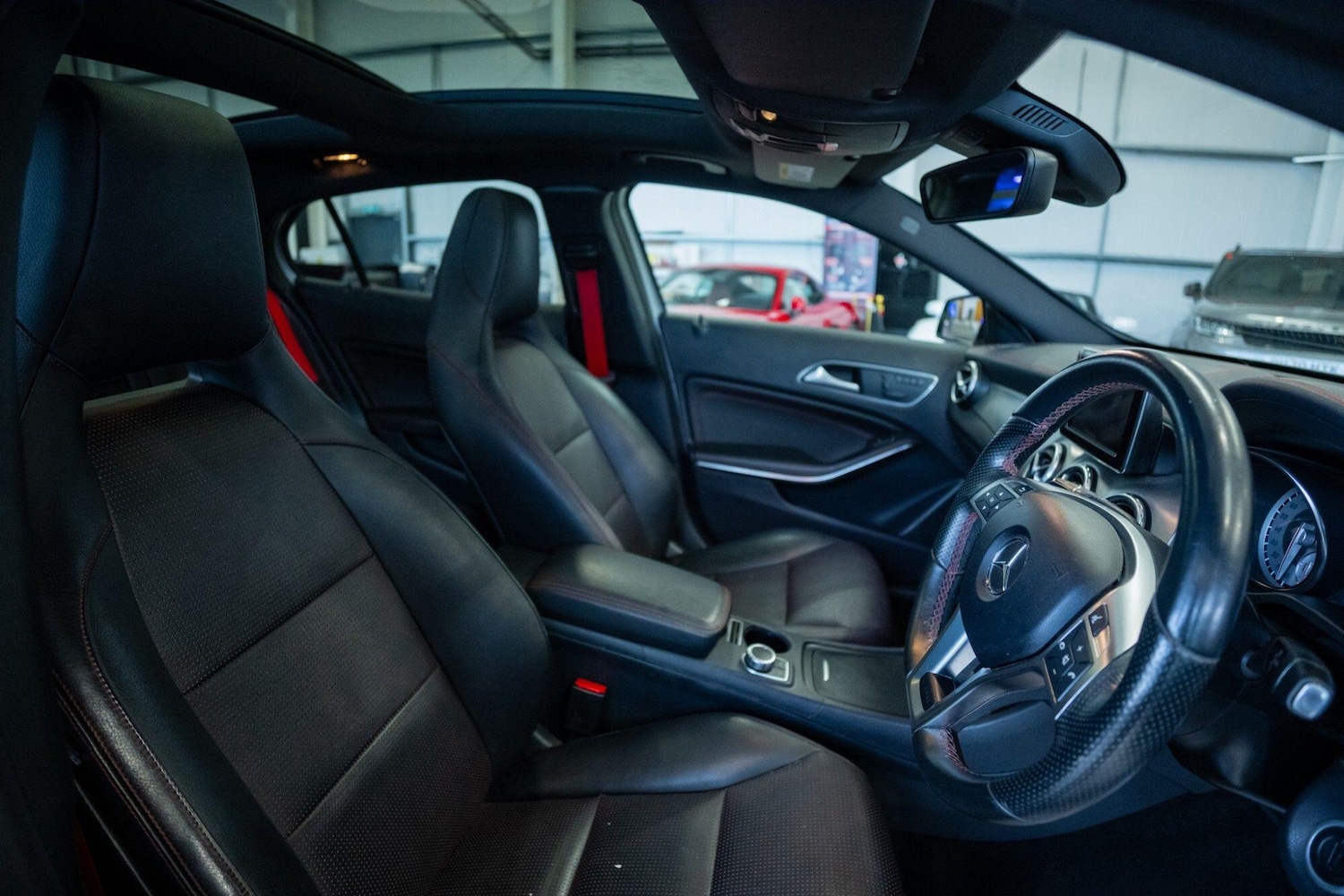 Used Mercedes-Benz GLA 2015 for sale - 77925387: Photo 3