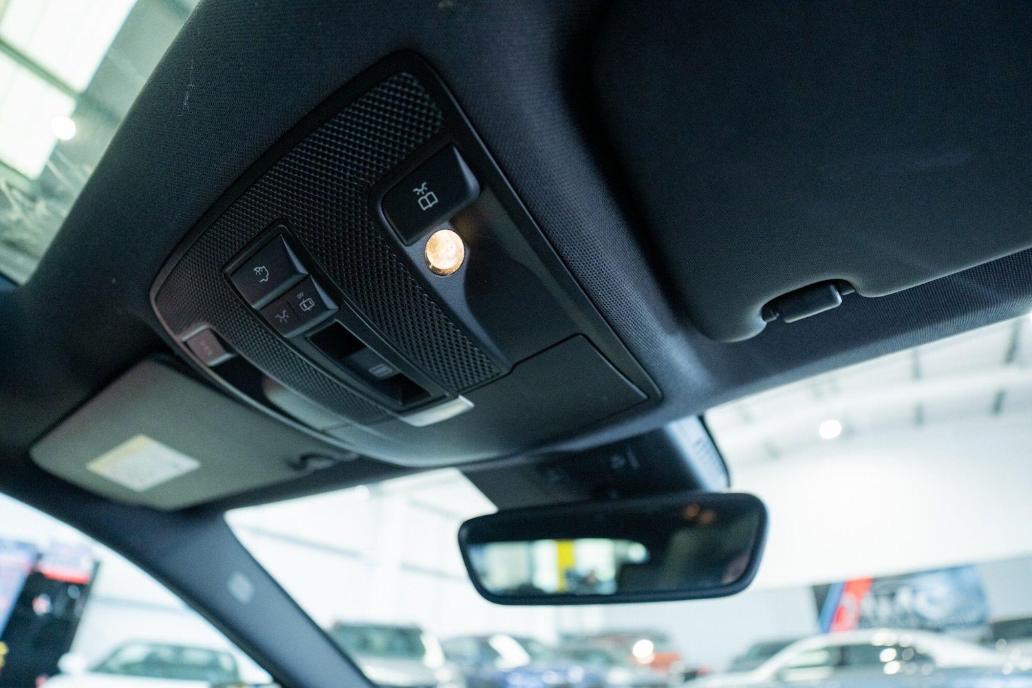 Used Mercedes-Benz GLA 2015 for sale - 77925387: Photo 32