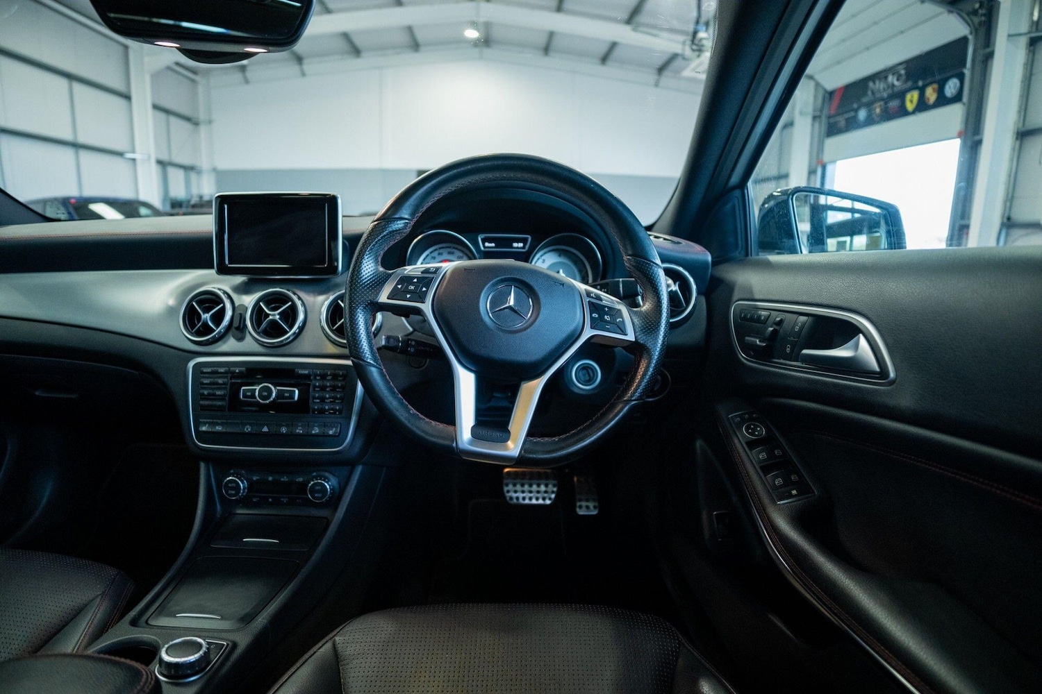 Used Mercedes-Benz GLA 2015 for sale - 77925387: Photo 33