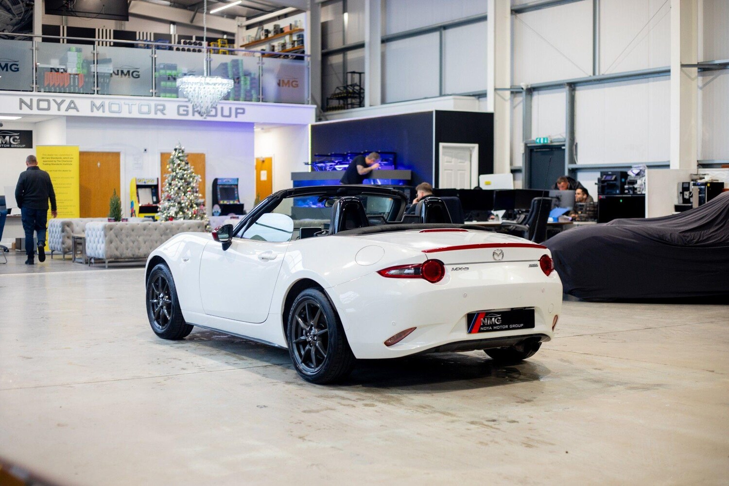 Used Mazda MX-5 2017 for sale - 76823610: Photo 32