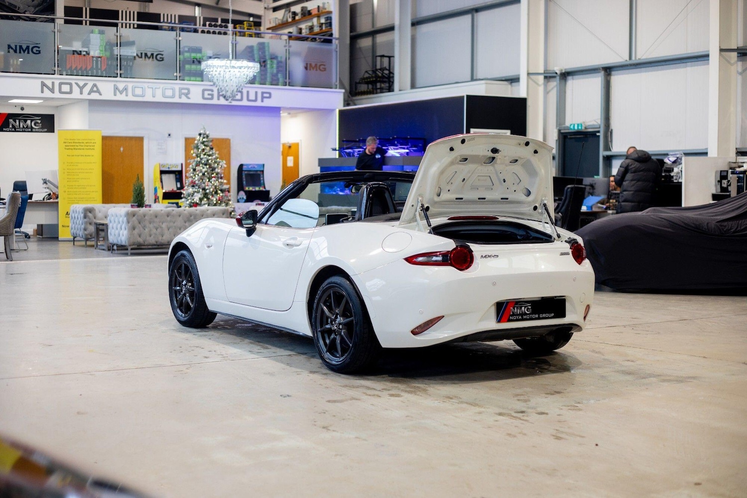 Used Mazda MX-5 2017 for sale - 76823610: Photo 37