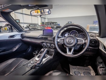 Used Mazda MX-5 2017 for sale - 76823610: Photo