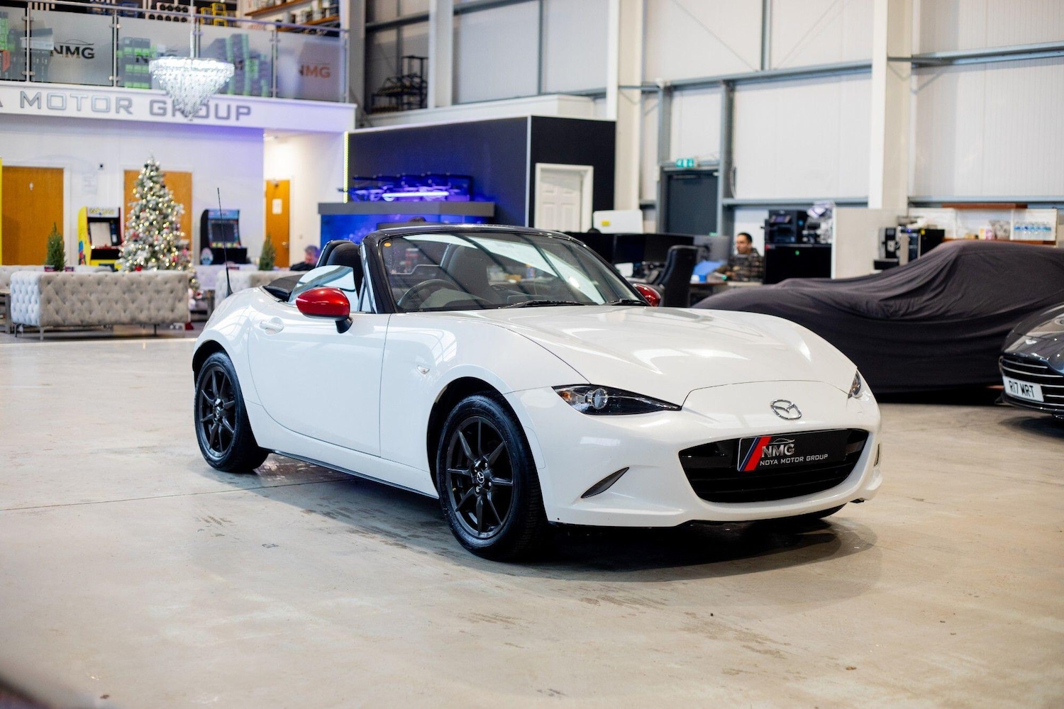 Used Mazda MX-5 2017 for sale - 76823610: Photo 8