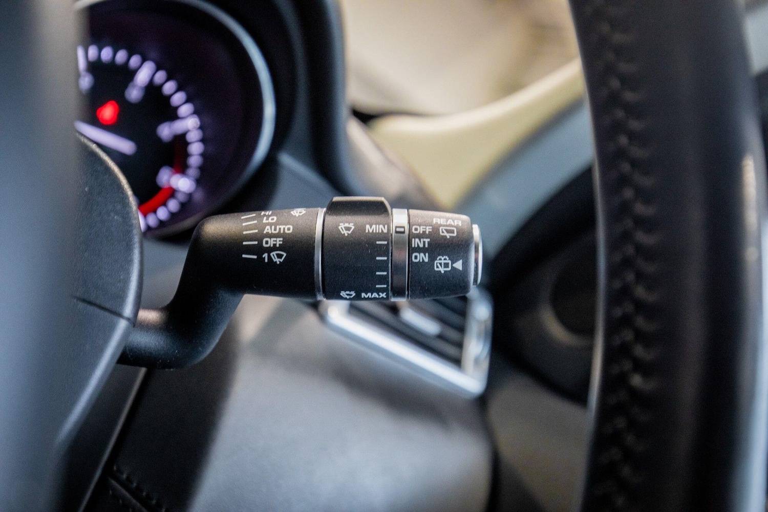 Used Land Rover Discovery Sport 2015 for sale - 77598500: Photo 23