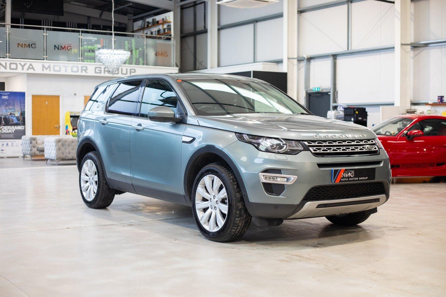 Used Land Rover Discovery Sport 2015 for sale - 77598500: Photo 8