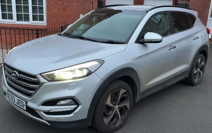 Used Hyundai TUCSON for sale - 77892088: Photo 2