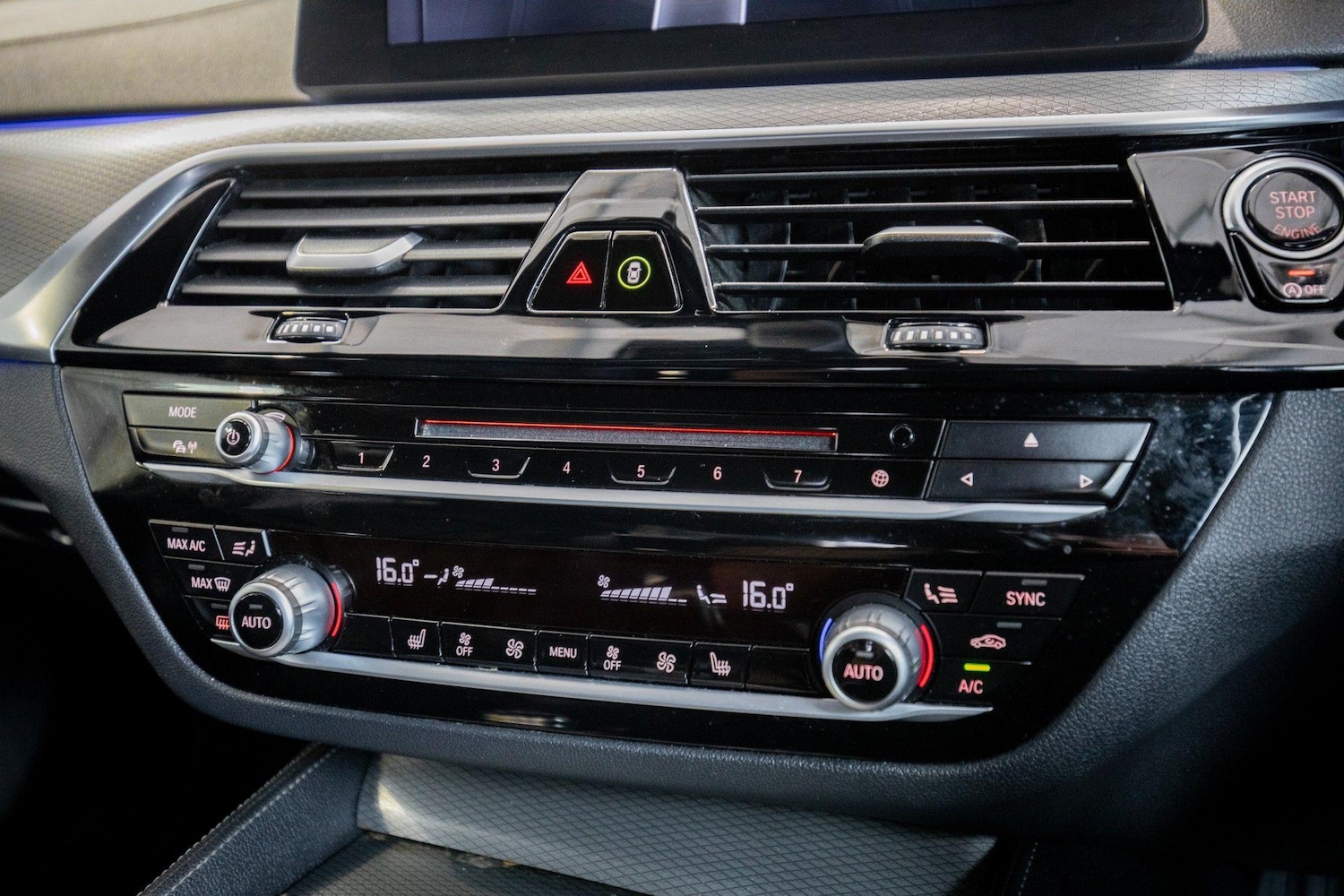 Used BMW 5 Series 2017 for sale - 76953488: Photo 28