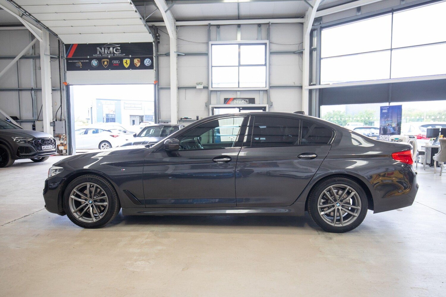 Used BMW 5 Series 2017 for sale - 76953488: Photo 36