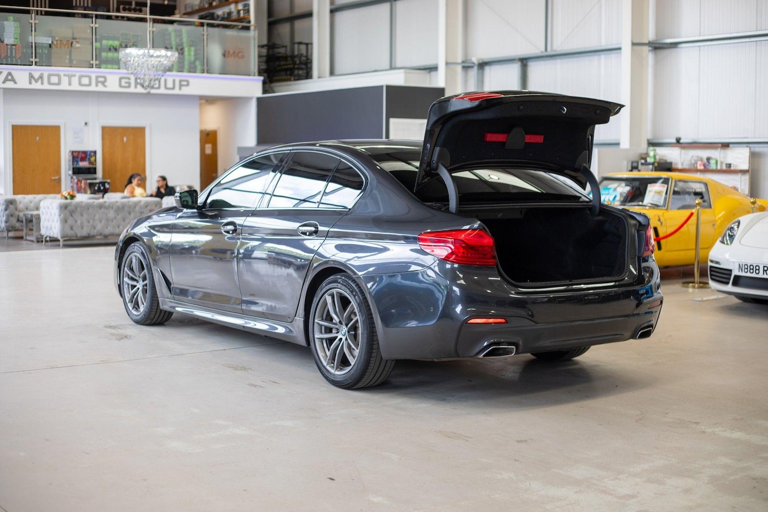 Used BMW 5 Series 2017 for sale - 76953488: Photo 39
