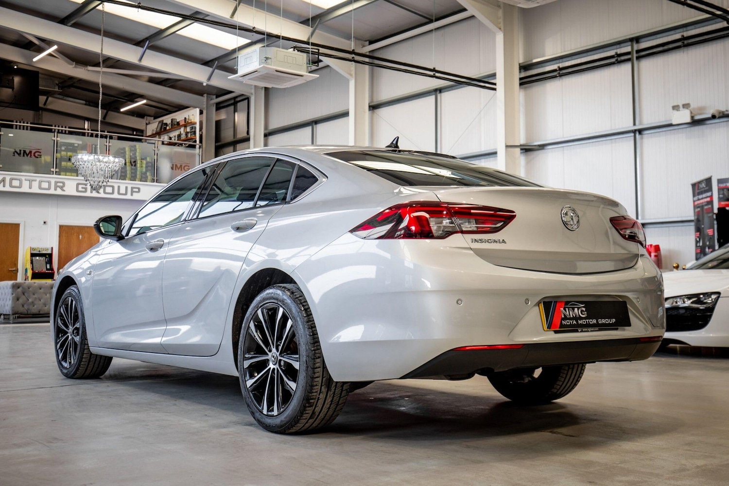 Used Vauxhall Insignia 2022 for sale - 77982581: Photo 4