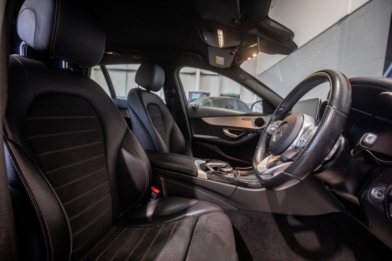 Used Mercedes-Benz C Class 2019 for sale - 77267867: Photo 17