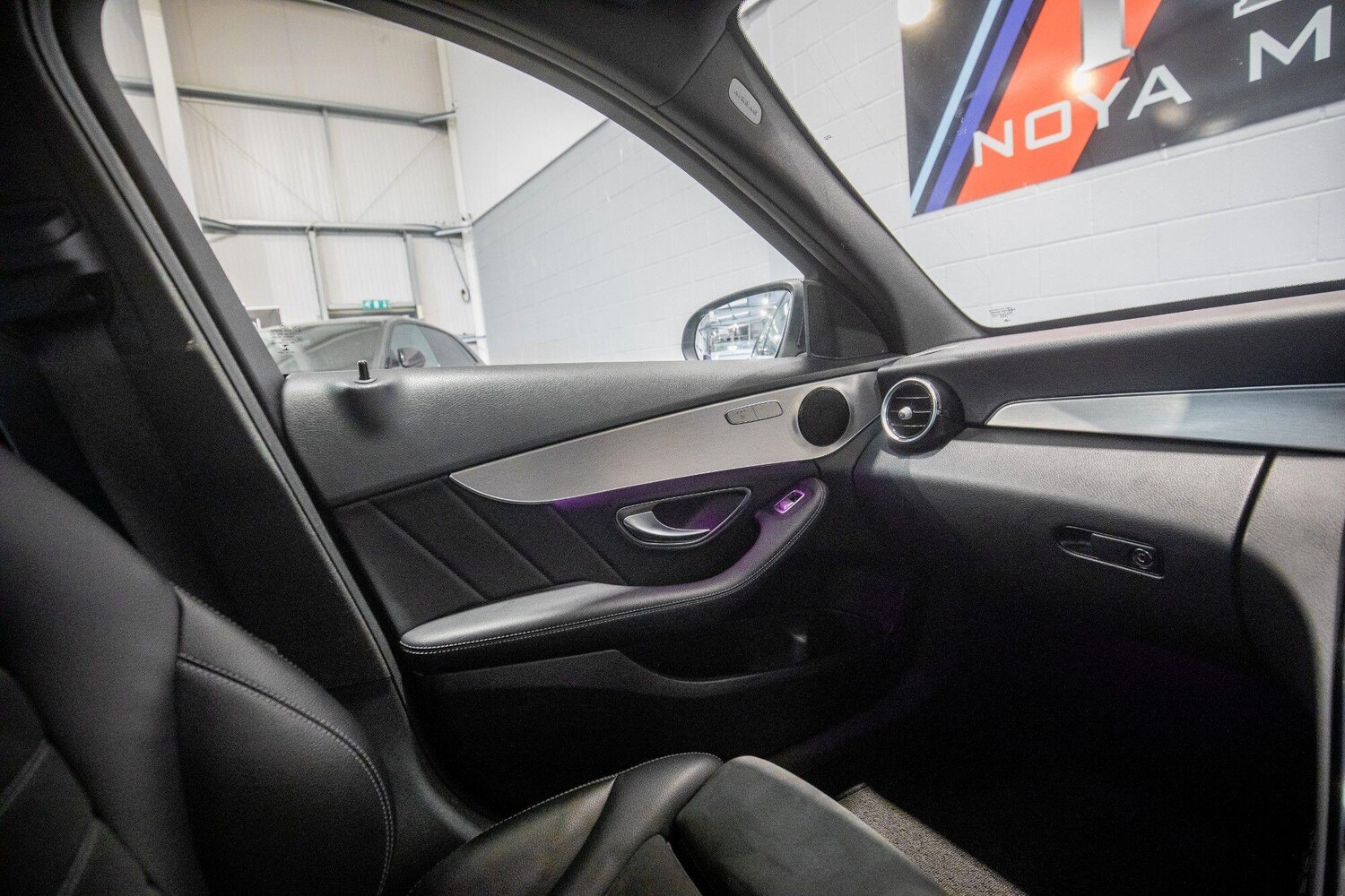 Used Mercedes-Benz C Class 2019 for sale - 77267867: Photo 33