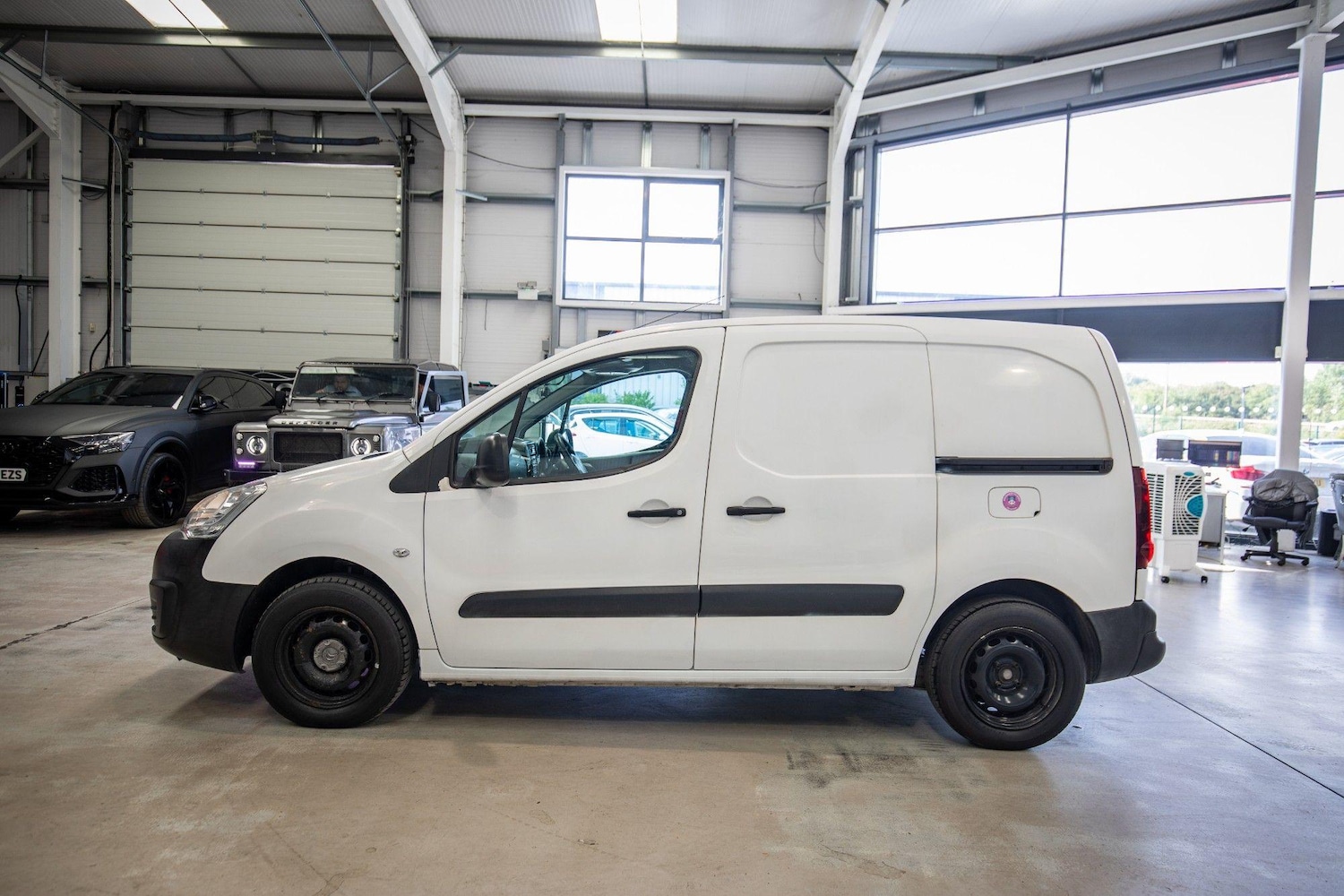 Used Citroen Berlingo 2017 for sale - 77958368: Photo 25