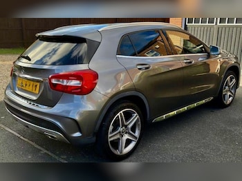 Used Mercedes-Benz GLA 2017 for sale - 76913425: Photo