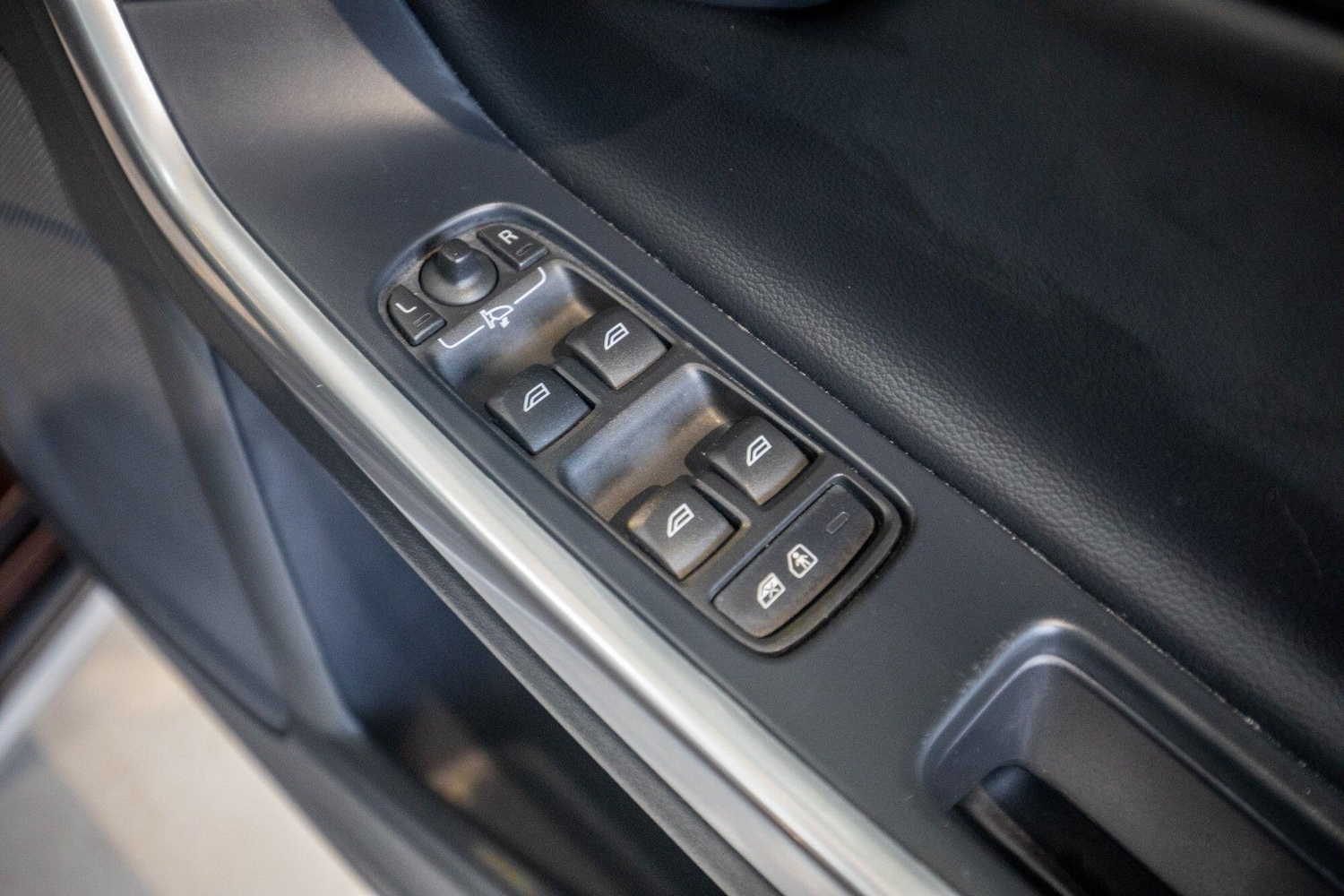 Used Volvo V60 Cross Country for sale - 77882674: Photo 16