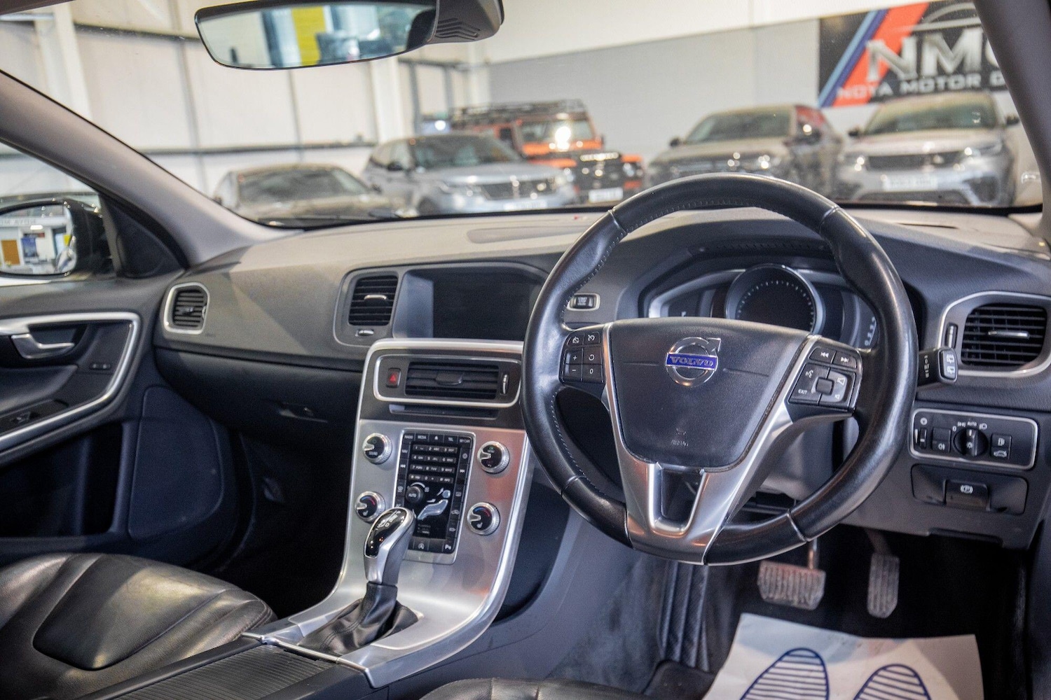 Used Volvo V60 Cross Country for sale - 77882674: Photo 2