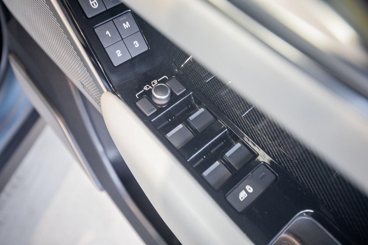 Used Land Rover Range Rover Velar for sale - 76825117: Photo 19