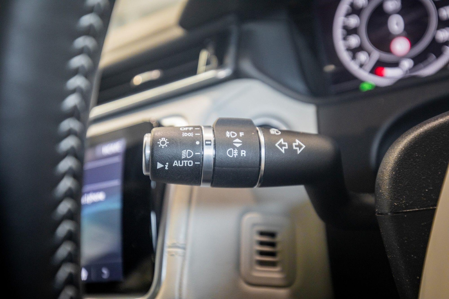 Used Land Rover Range Rover Velar for sale - 76825117: Photo 31