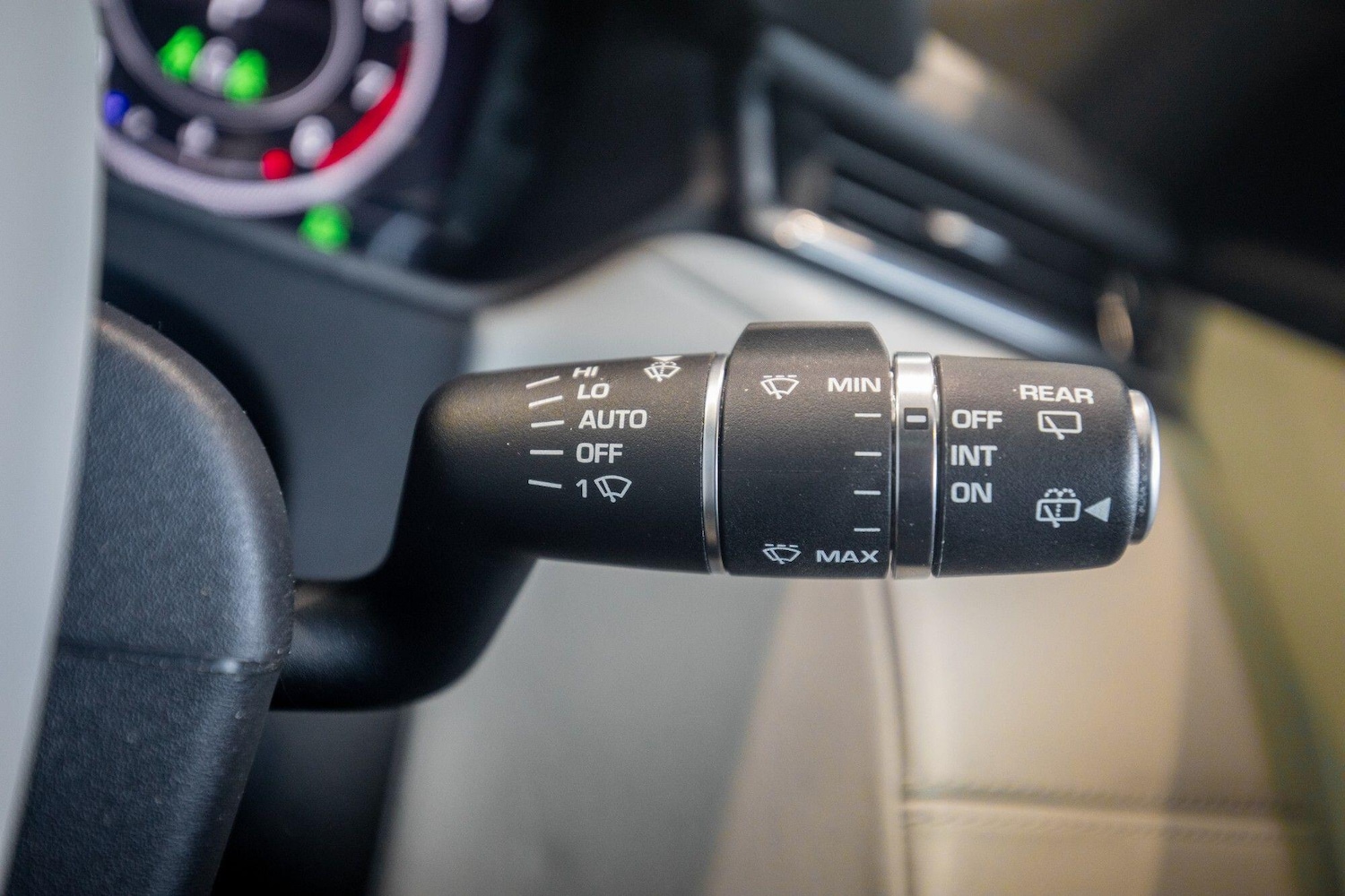 Used Land Rover Range Rover Velar for sale - 76825117: Photo 32