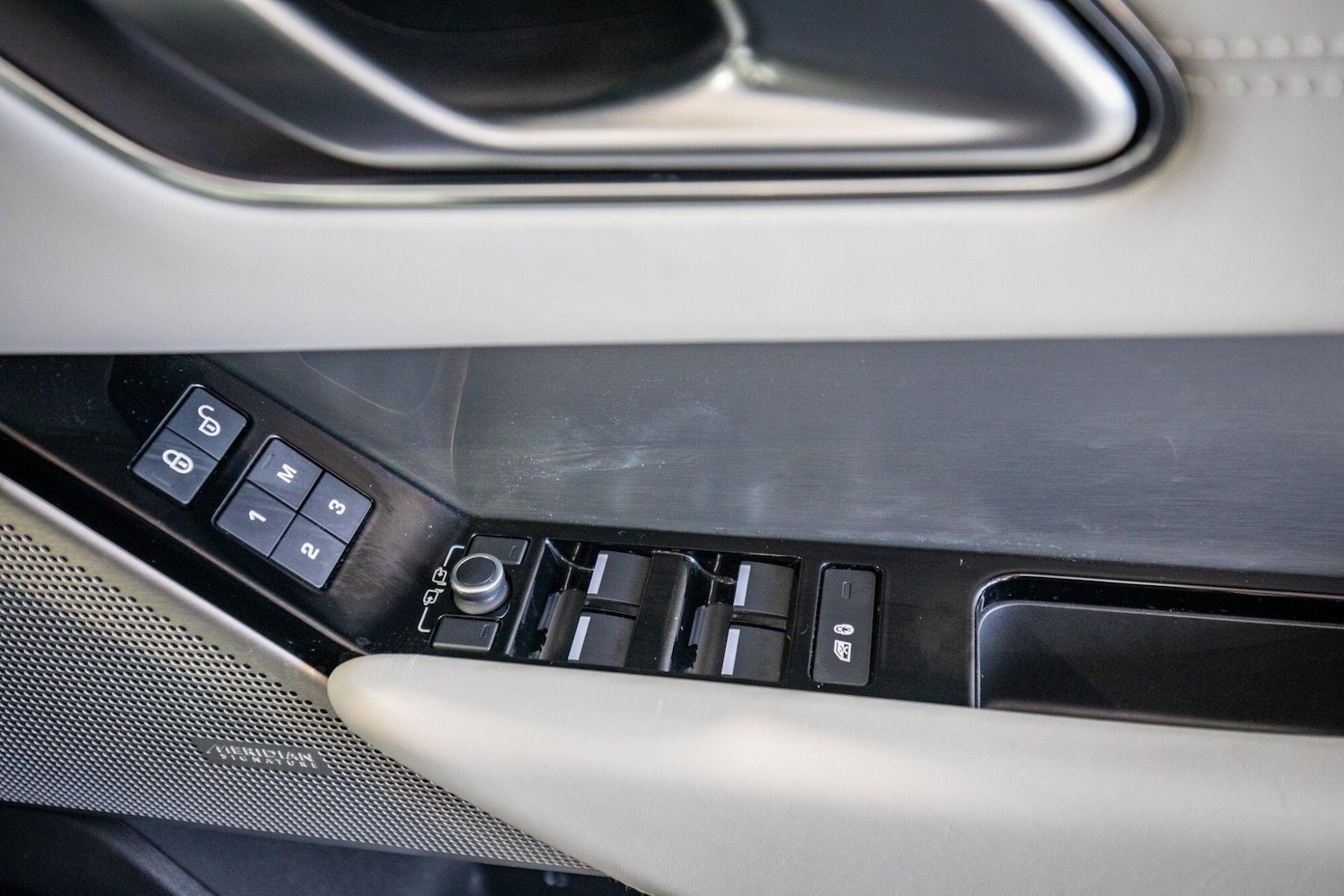 Used Land Rover Range Rover Velar 2020 for sale - 78034837: Photo 23