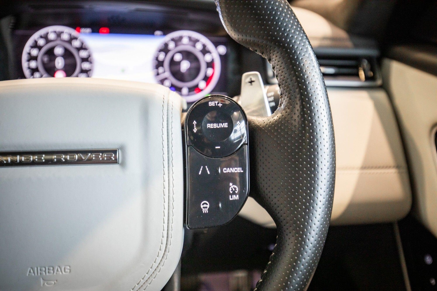 Used Land Rover Range Rover Velar 2020 for sale - 78034837: Photo 25