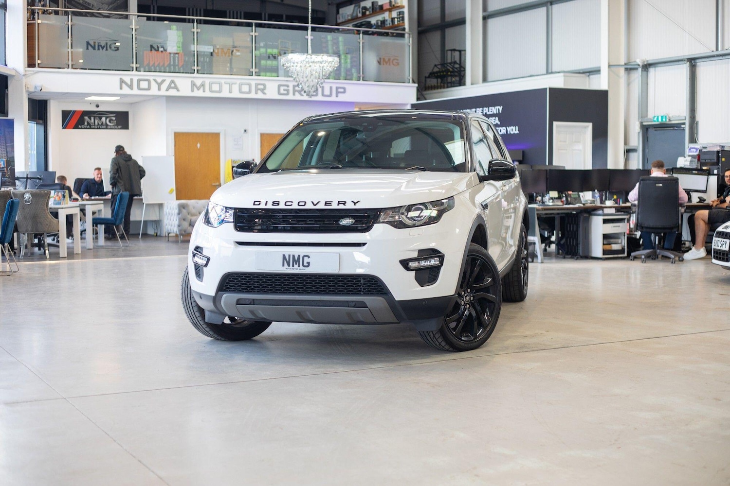 Used Land Rover Discovery Sport for sale - 76825019: Photo 5