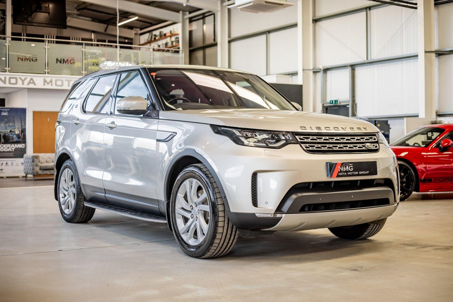 Used Land Rover Discovery 2017 for sale - 78116119: Photo 10