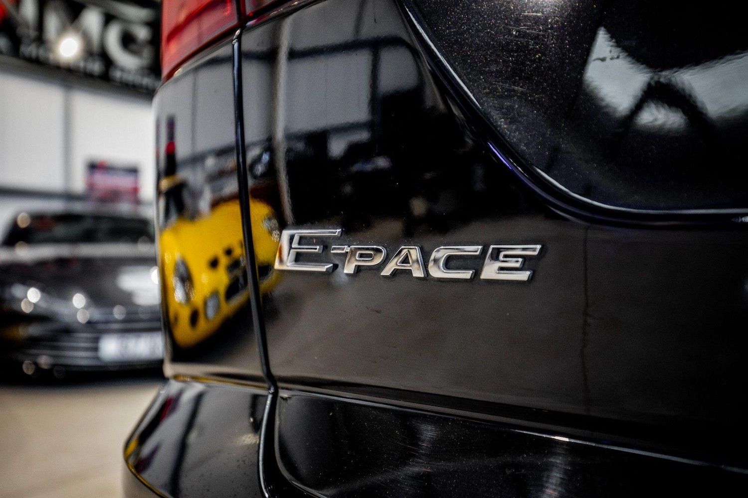 Used Jaguar E-Pace 2019 for sale - 76989383: Photo 11