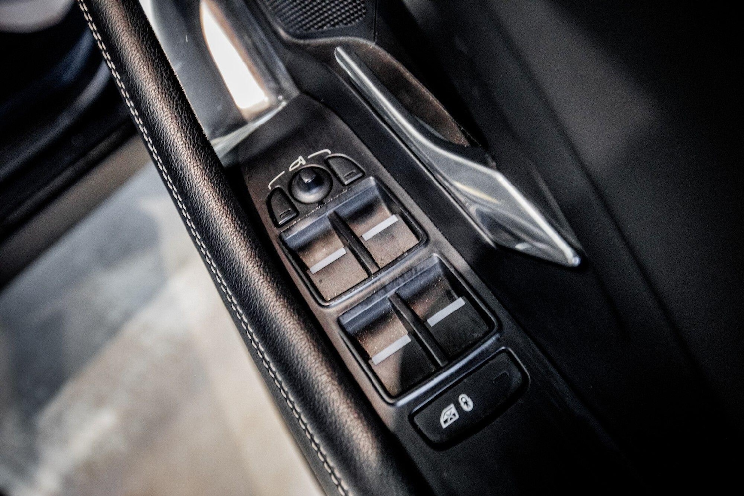 Used Jaguar E-Pace 2019 for sale - 76989383: Photo 16