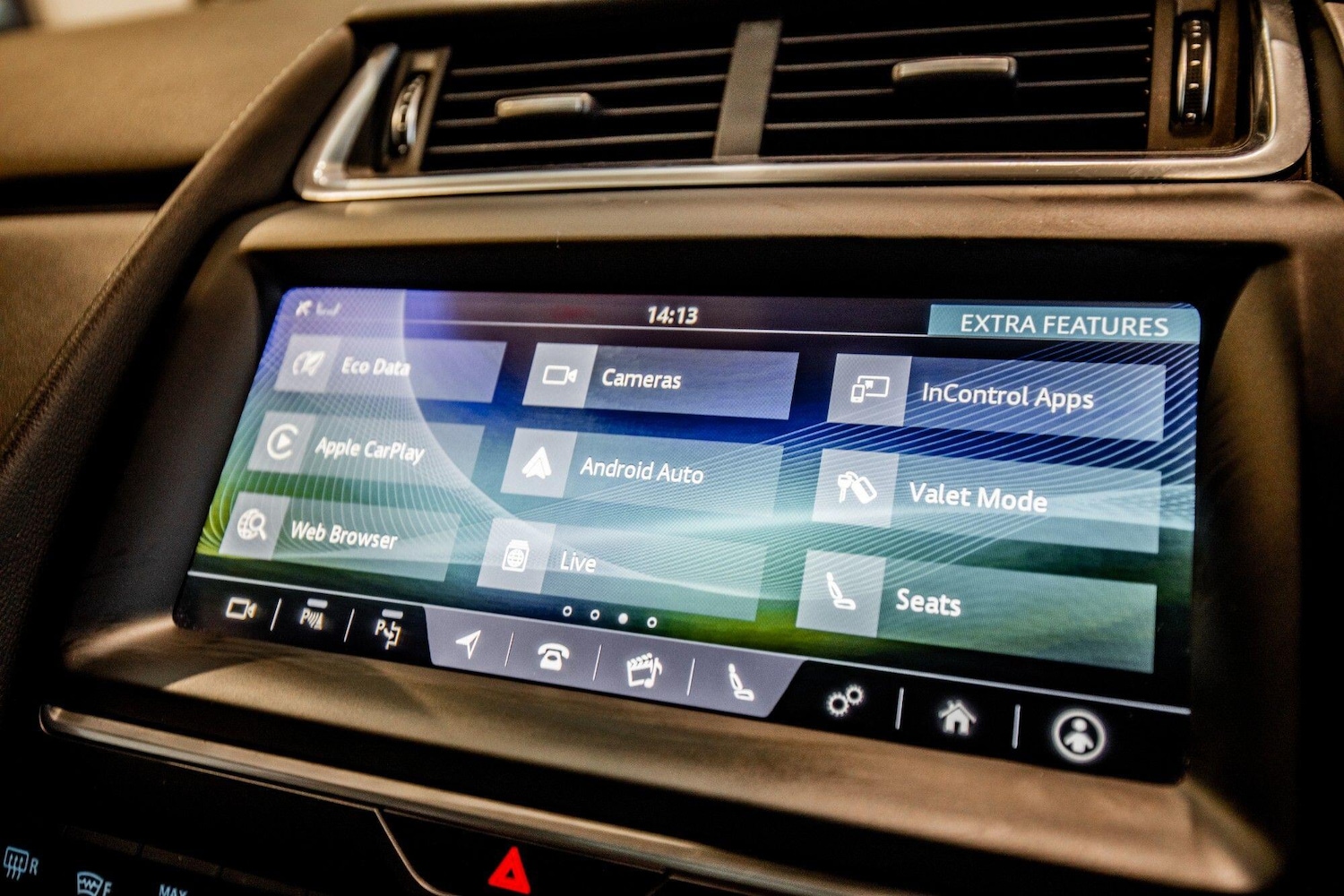 Used Jaguar E-Pace 2019 for sale - 76989383: Photo 24